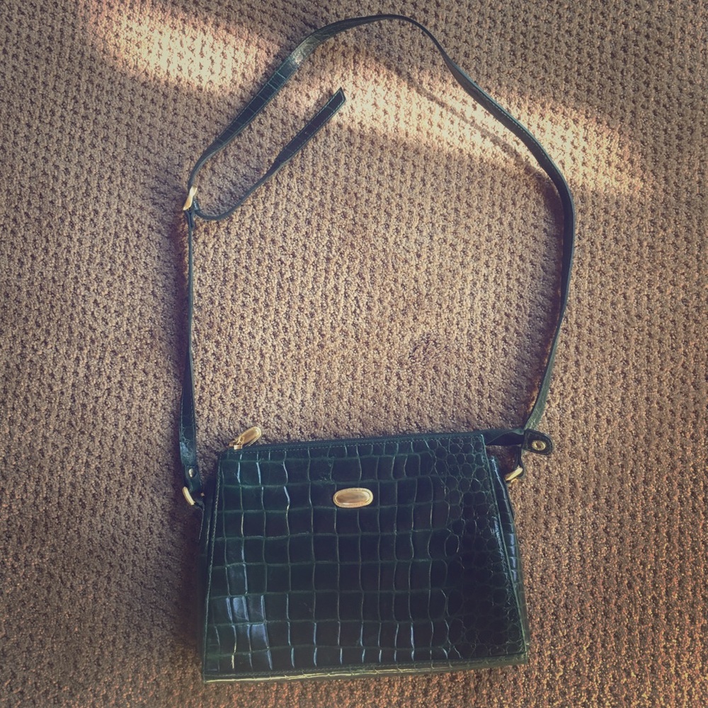 Vintage Liz Claiborne hunter green leather bag
